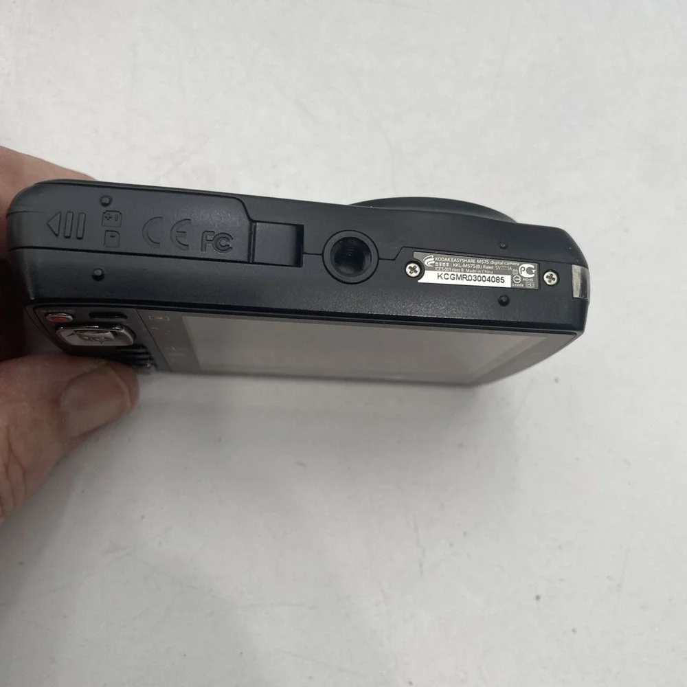 Kodak EasyShare M575 Digital Camera14.0MP 5X Zoom+Battery+SD Card+Case-Tested